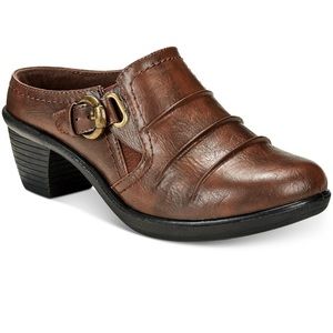 Easy Street Women's Mule calm Size 7.5